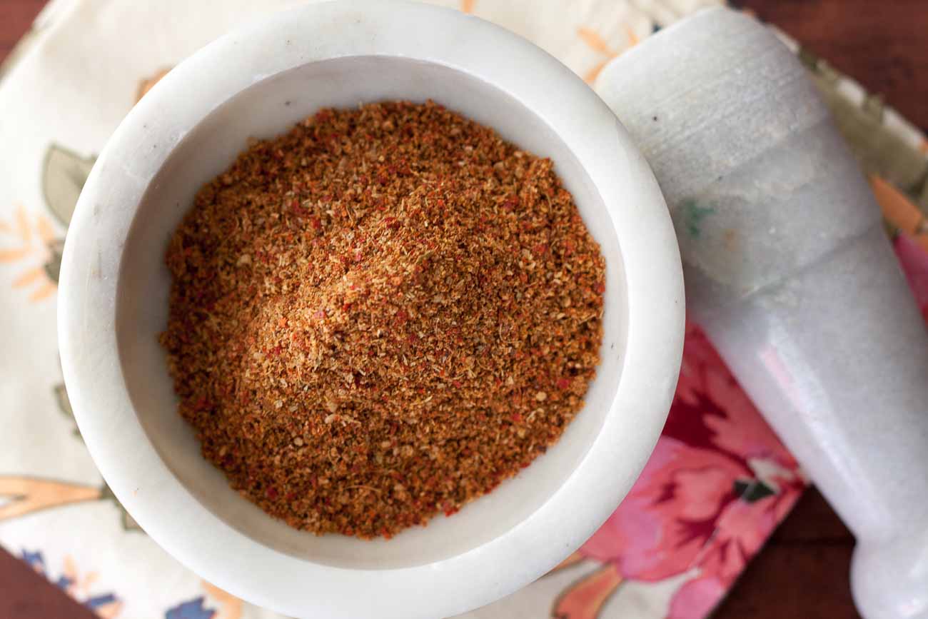 धनसक मसाला पाउडर रेसिपी - Homemade Dhansak Masala Powder Recipe