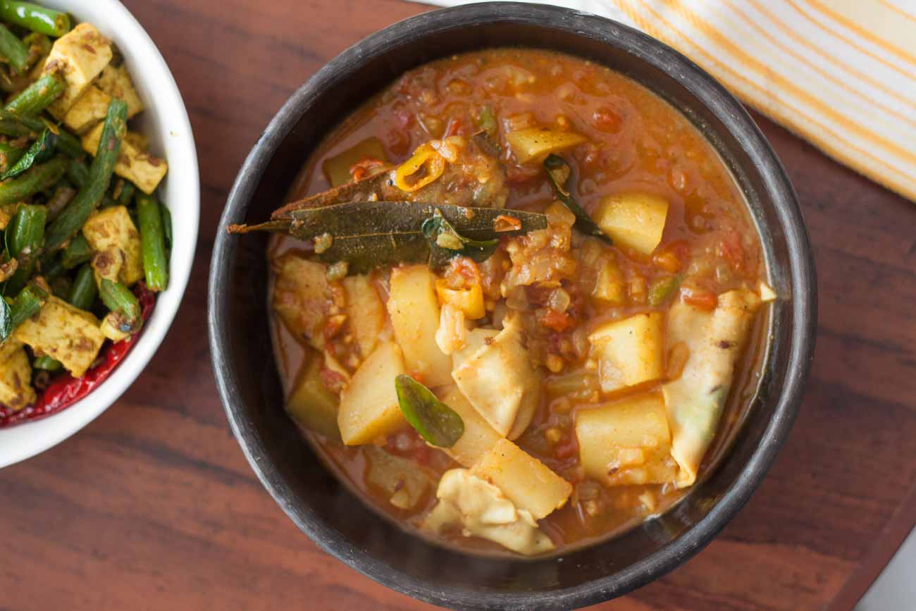 Papad er Dalna Recipe - Bengali Papad Curry