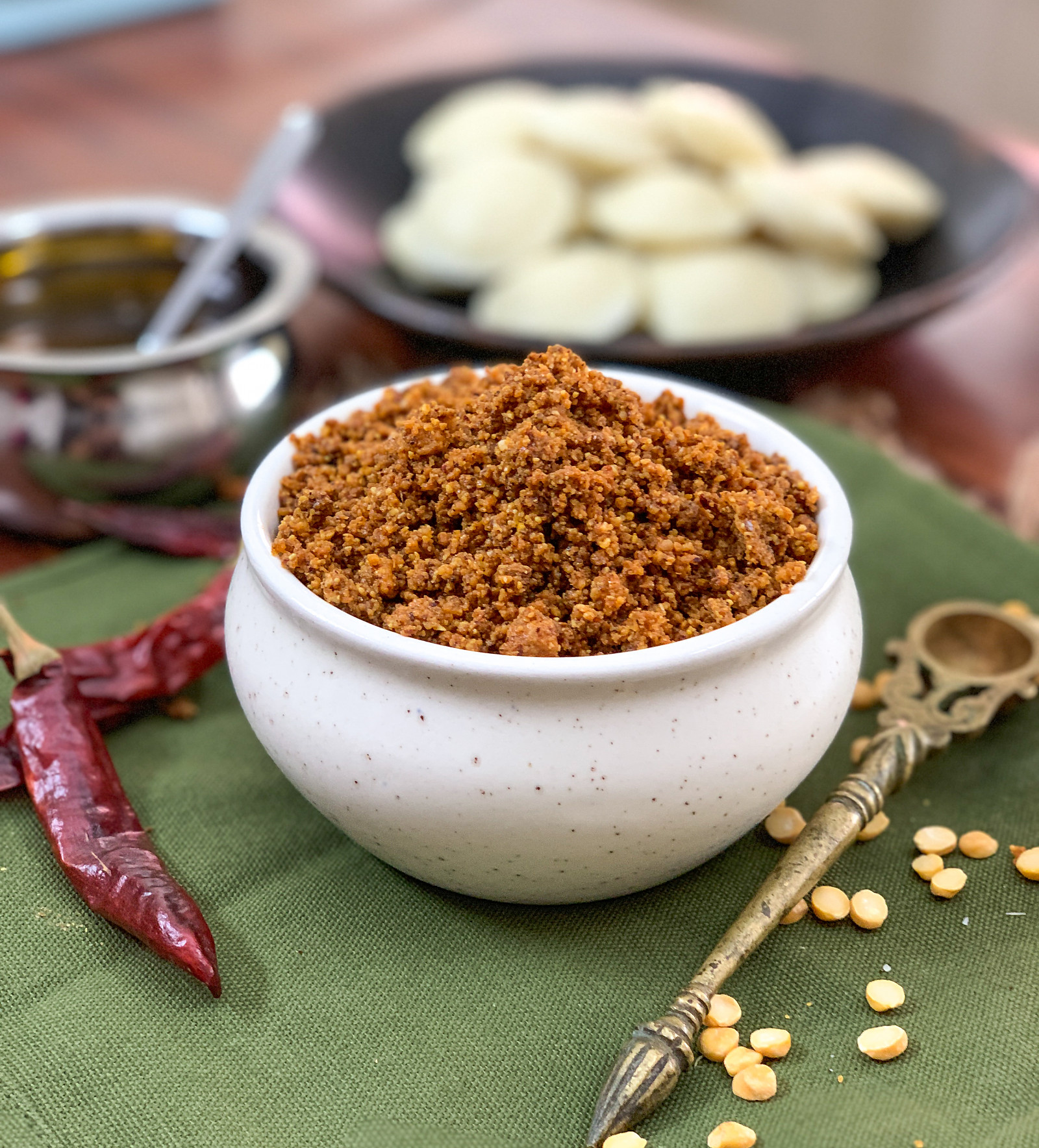 Kopparai Thengai Milagai Podi Recipe - Dry Coconut Chutney Podi