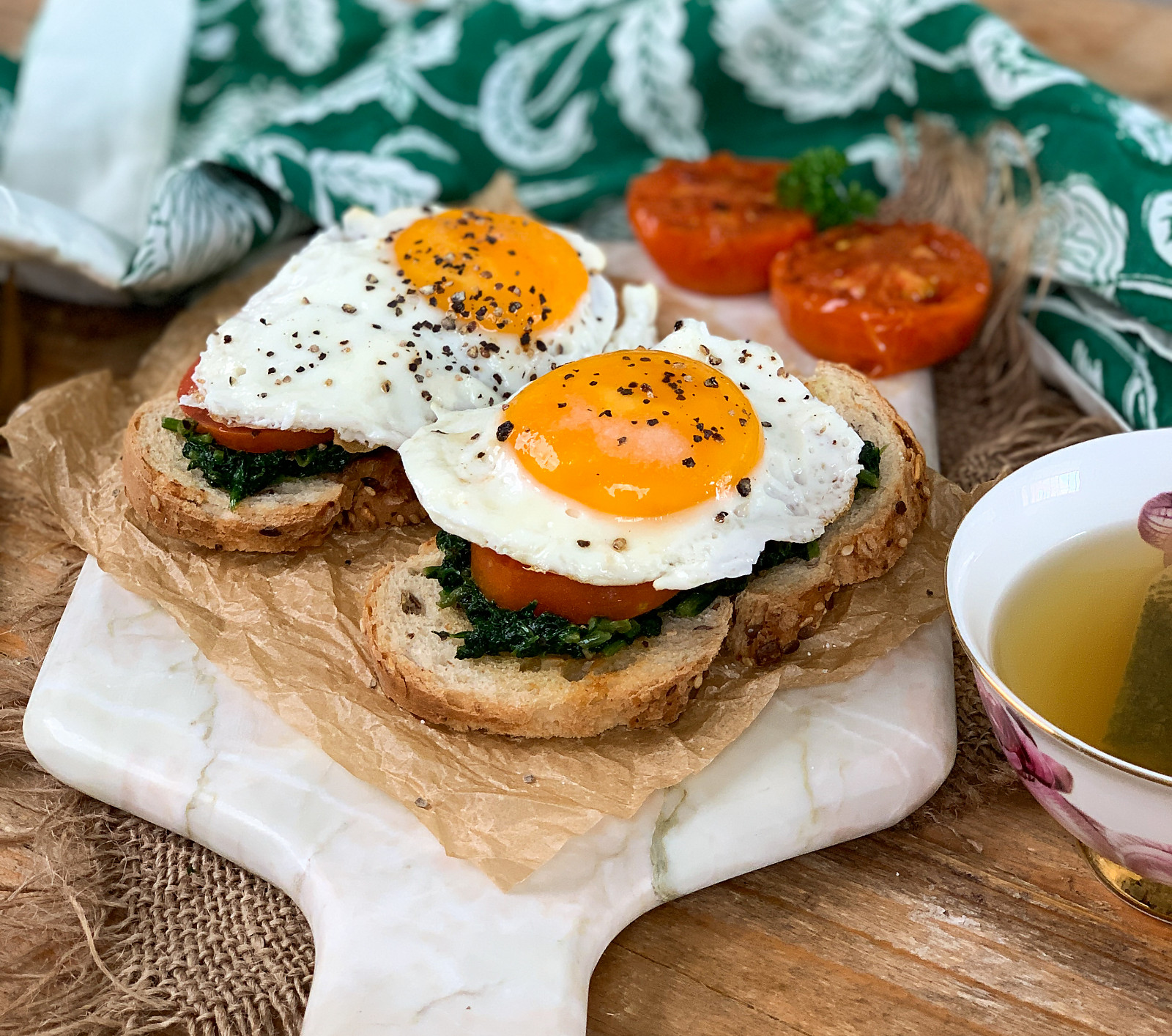 Spinach Open Toast With Fried Egg Recipe