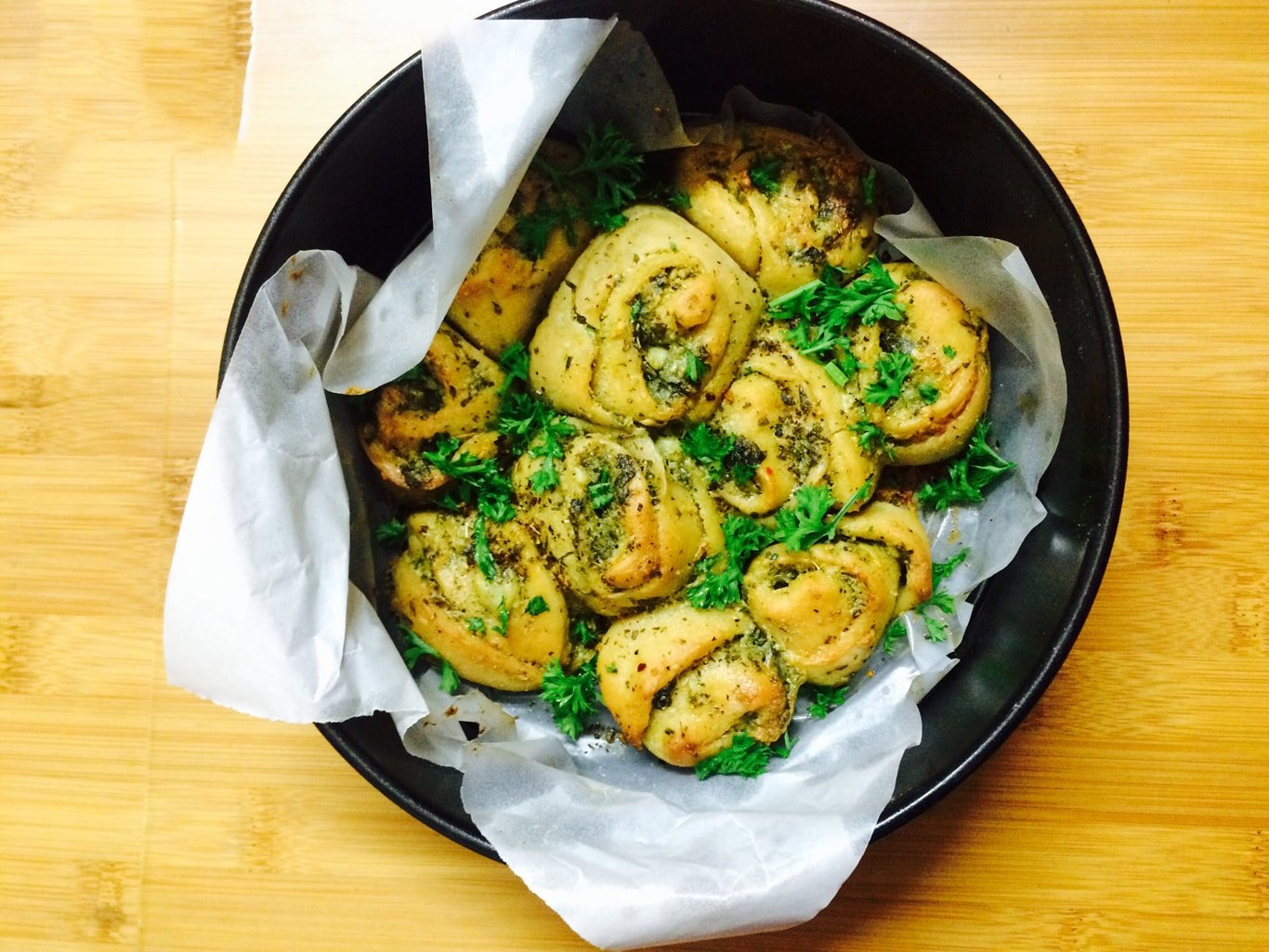 Pesto and Tangy Tomato Whirls with Hints of Garlic 