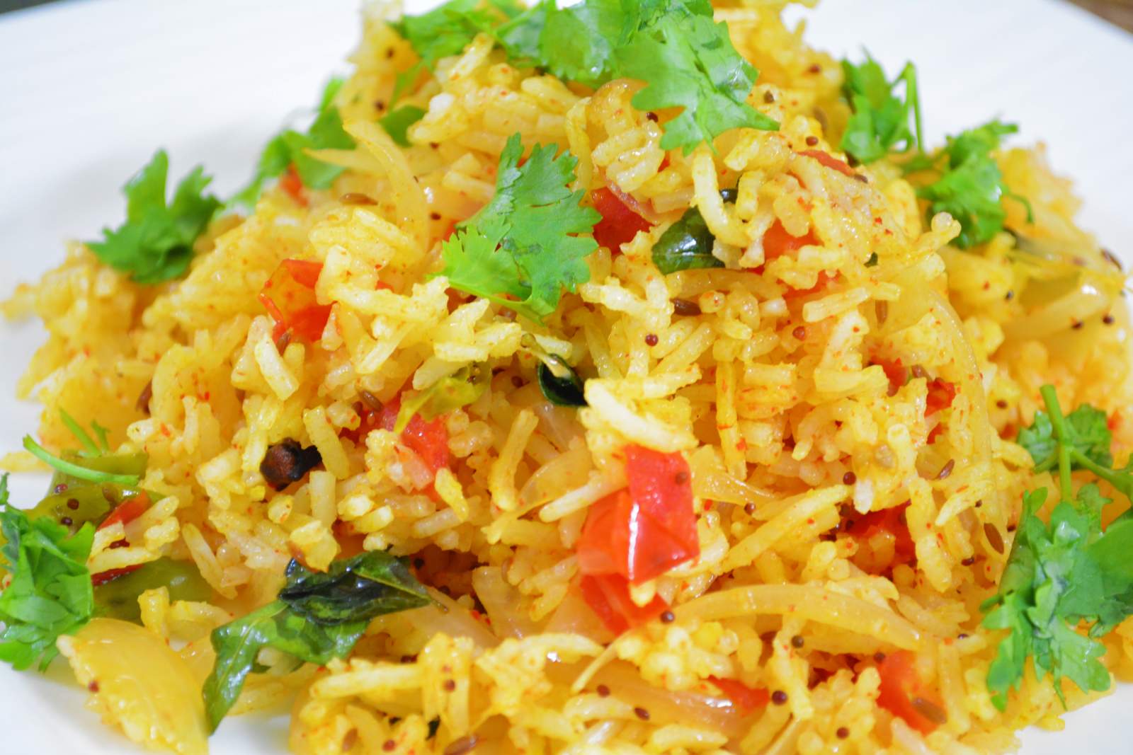 Quick Pulao With Onions And Tomatoes Recipe