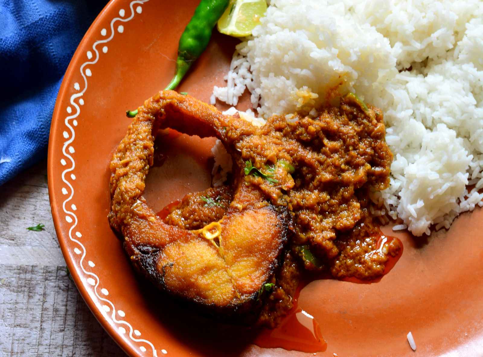 Bengali Bhetki Begum Bahar Recipe (Spicy Fish Fillets Curry)