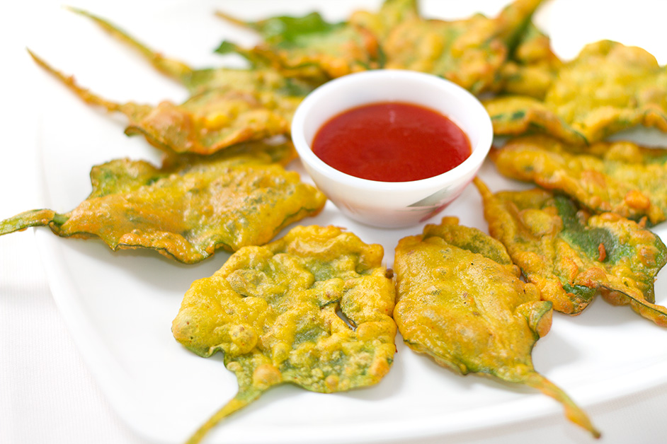 क्रिस्पी पालक पकोरा रेसिपी - Crispy Palak Pakora Recipe