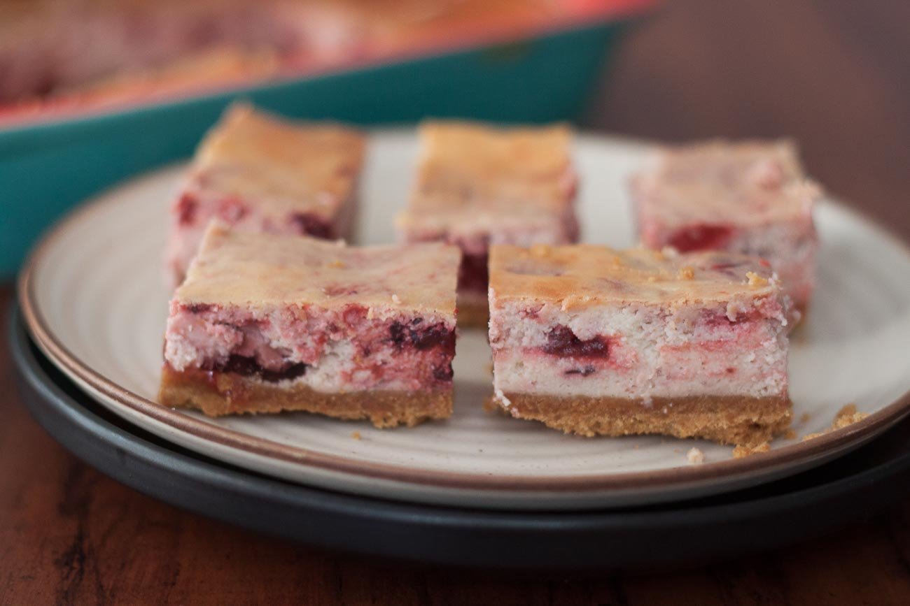 Strawberry Cheesecake Bars Recipe