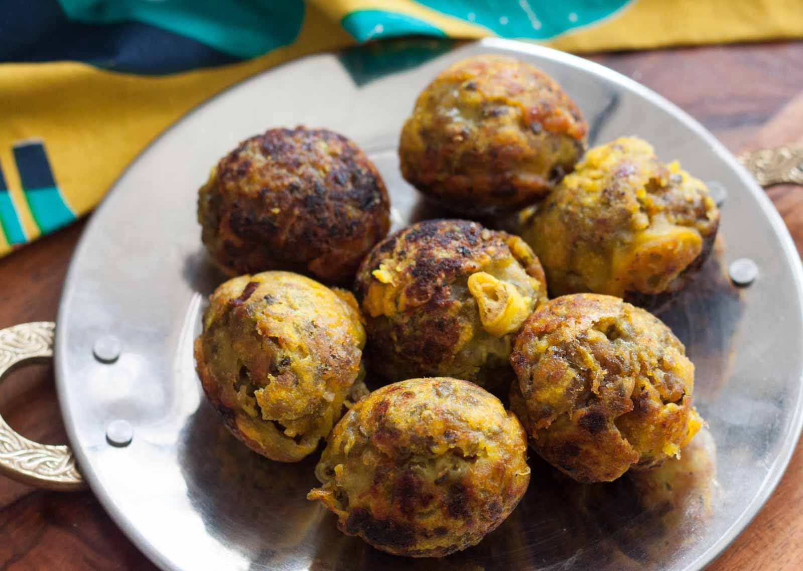  Kerala Style Sugiyan Recipe (Sweet Moong Dal Bondas)