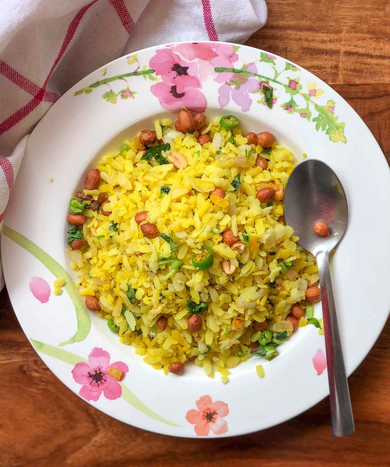 Aval Upma Recipe - South Indian Style Poha