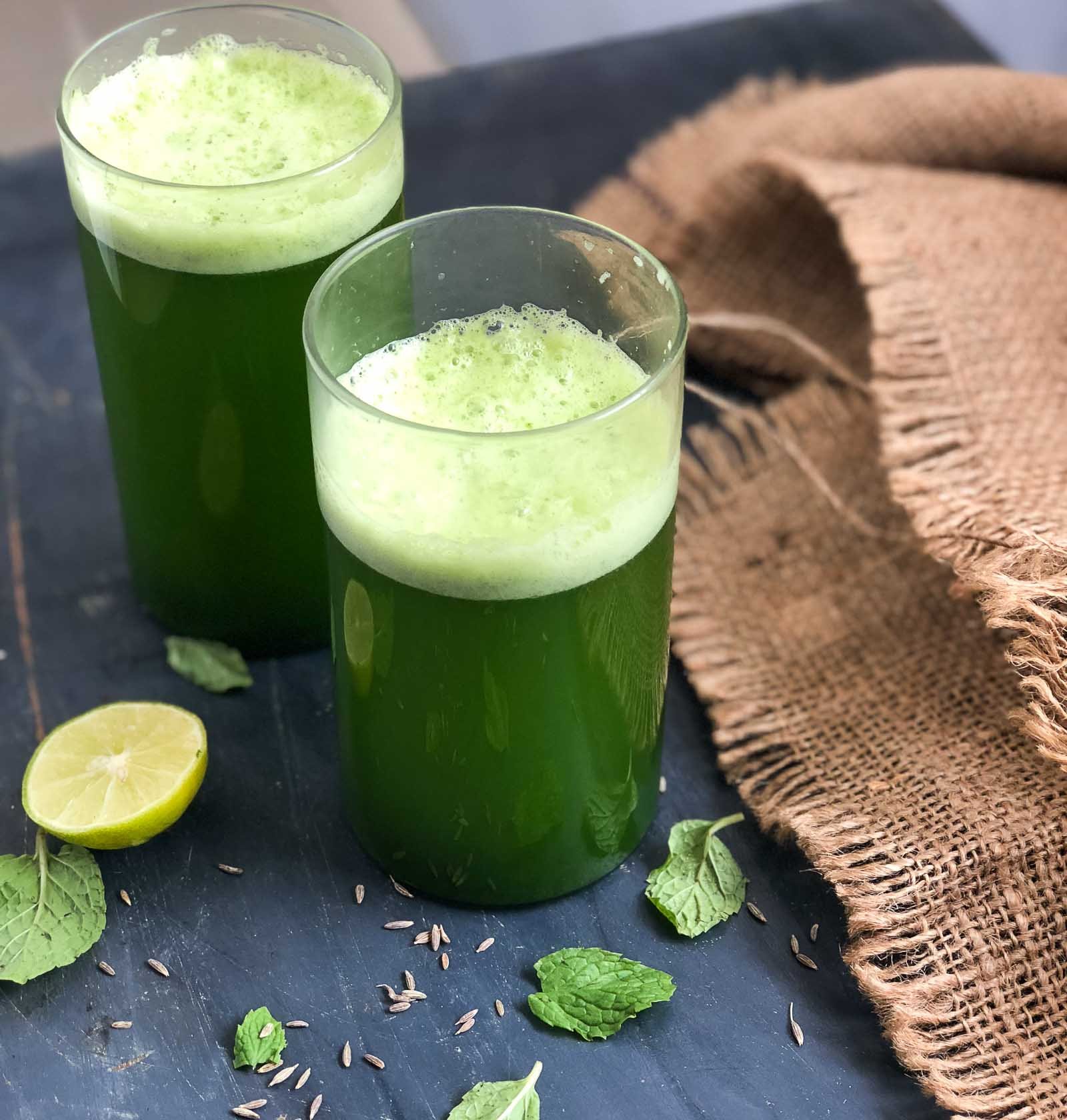निम्बू पुदीना कढ़ी पत्ता शिकंजी रेसिपी - Lemon Pudina Curry Leaf Shikanji Recipe in Hindi