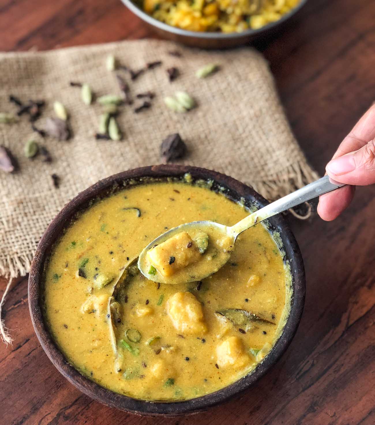 Rajasthani Gatte Ki Sabzi Recipe With Onion & Garlic