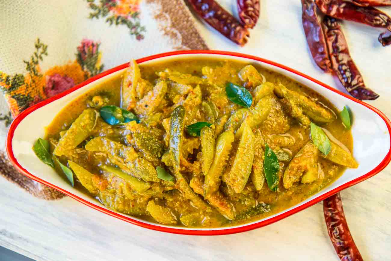 Mangalorean Manoli Curry Recipe - Indian Gherkins Curry