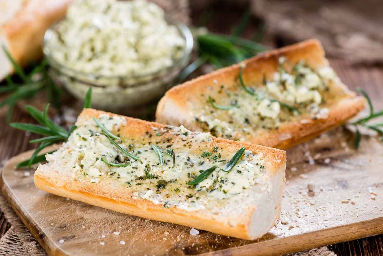 Garlic Bread With Herb Butter Recipe