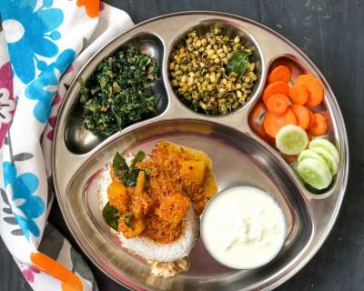 Portion Control Meal Plate - Kuvale Sasam, Padpe Uppukari, Pachai Payaru Poriyal, Steamed Rice And Curd