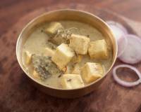 Kashmiri Style Paneer in Spiced Milk Curry Recipe-Roz Ka Khana In Figaro Olive Oil