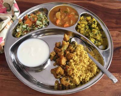 Portion Control Meal Plate: Banarasi Ki Gobhi,Potato Podimas,Vegetable Sambar,Millet Pulao & Salad 