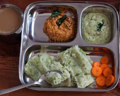 Breakfast Meal Plate: Mangalore Style Southe Gatti, Coconut Chutney And Tomato Chutney