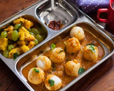 Breakfast Meal Plate: Mangalorean Style Basale Pundi & Konkani Amba Avnas Sasam
