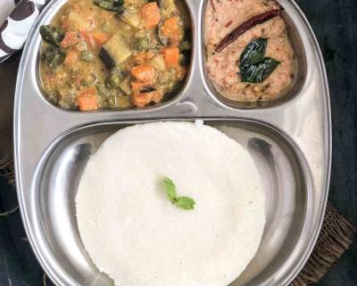 Coorg Breakfast - Thalia Puttu, Kootu Curry, Ellu Pajji