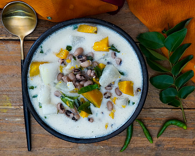Kerala Olan Recipe with Pumpkin and Black Eyed Beans - Coconut Milk Vegetable Stew