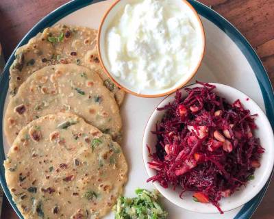 Everyday Meal Plate : Methi Thalipeeth, Green Chilli Thecha And Beetroot Salad