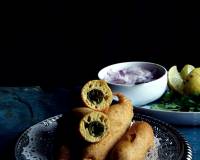 Mirchi Bajji Recipe - Mirapakaya Bajji/Green Chilli Fritters