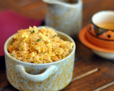 Spicy Schezwan Indo-Chinese Egg Fried Rice Recipe