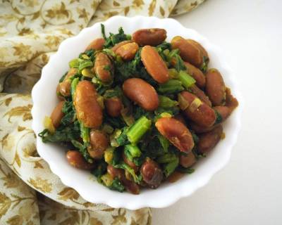 राजमा सागवाला रेसिपी - Dry Kidney Beans And Spinach Stir Fry (Recipe In Hindi)