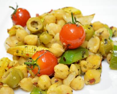 Chickpea Salad with Cherry Tomatoes,Olives and Capsicum Recipe