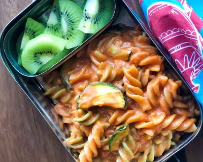 Lunch Box Ideas: Fusilli Pasta, Fruits & Banana Smoothie