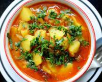 Aloo Tamatar Sabzi Recipe - Spicy Potatoes In a Tomato Curry