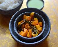 कश्मीरी दम मोंजी रेसिपी - Knol Khol in Yogurt (Recipe In Hindi)