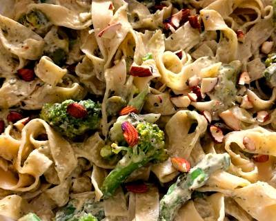 Asparagus Broccoli Fettuccine Pasta With Roasted Almonds Recipe
