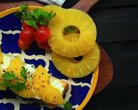 Pineapple Crostini With Honey And Cream Cheese Recipe