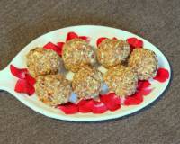 Oats, Dates And Dry Fruits Ladoo Recipe