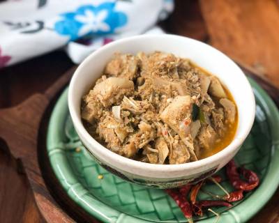 Ambul Polos Curry - Sri Lankan Jack Fruit Curry Recipe With Pol Sambol