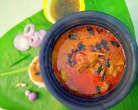 Attirachi Kuzhambu Recipe - Spicy Mutton Gravy 