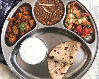 Portion Control Meal Plate: Kashmiri Kulith Patiala Aloo Salad Phulka & Dahi 
