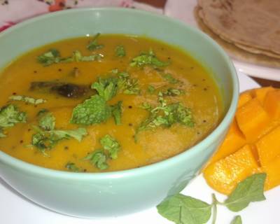 Keri Na Gotla Nu Shaak Recipe - Gujarati Style Ripe Mango Curry 