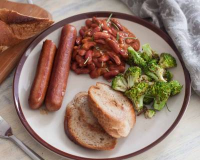 Chicken Sausages, Baked Beans and Stir Fried Broccoli Recipe