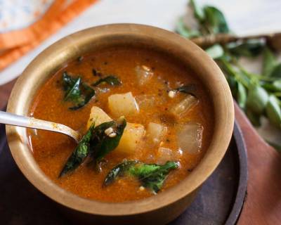 Konkani Style Southe Koddel Recipe-Mangalore Cucumber in Coconut curry