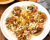 Nippattu Masala Chaat Recipe- South Indian Style Chaat