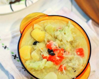 White Vegetable Kurma Recipe With Coconut & Cashew