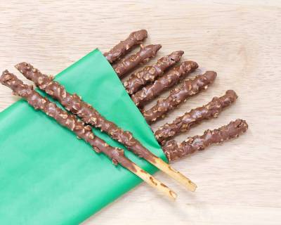 Chocolaty Fulzadi Recipe (Diwali Chocolate Sparklers)