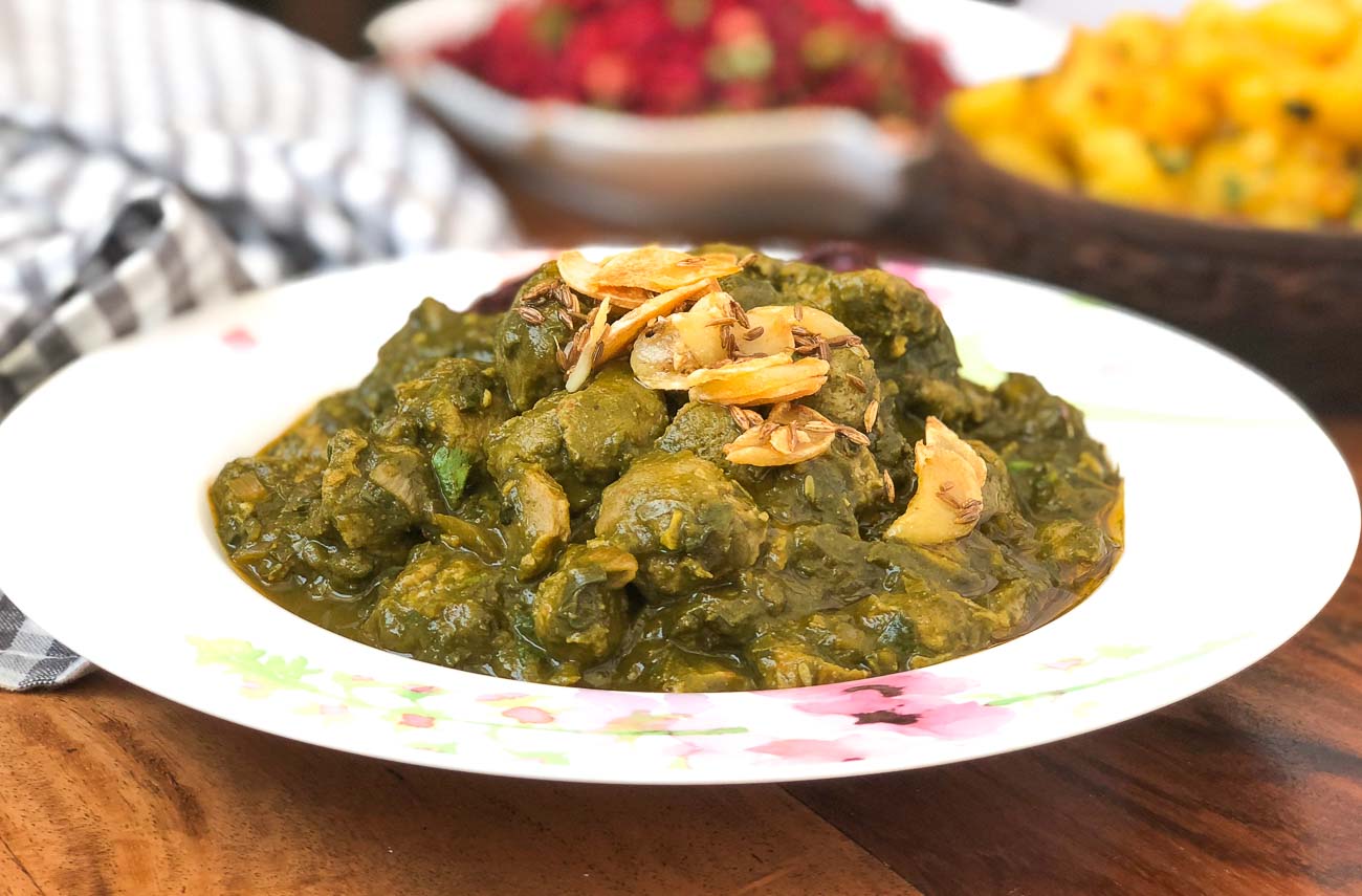 सोया पालक करी रेसिपी - Soya And Spinach Curry Recipe