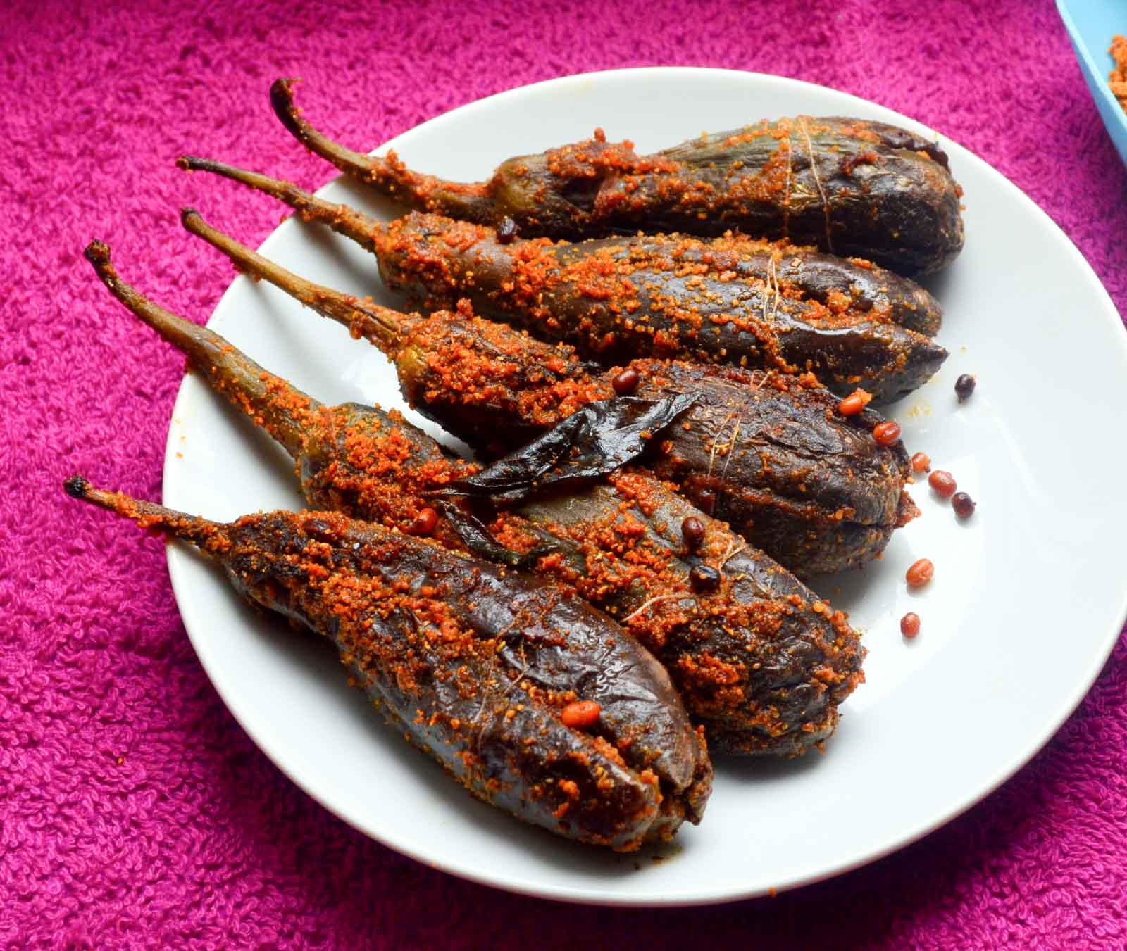 Menthi Vankaya Recipe - Andhra Style Fenugreek Spiced Baingan