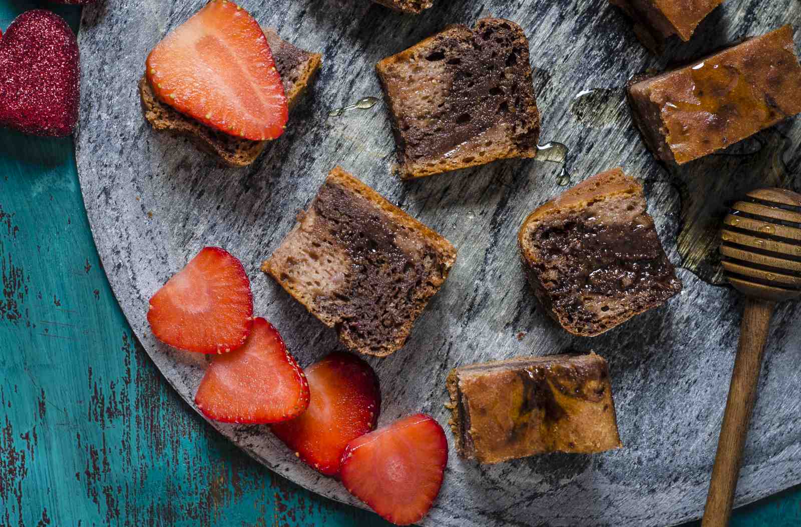 Strawberry Chocolate Loaf Cake