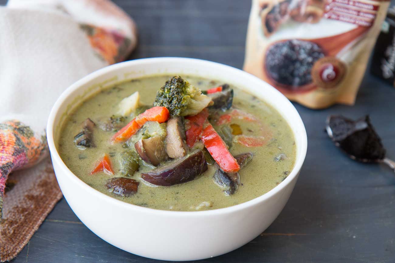 Sweet Spicy & Tangy Vegetarian Thai Green Curry Recipe With Tamarind