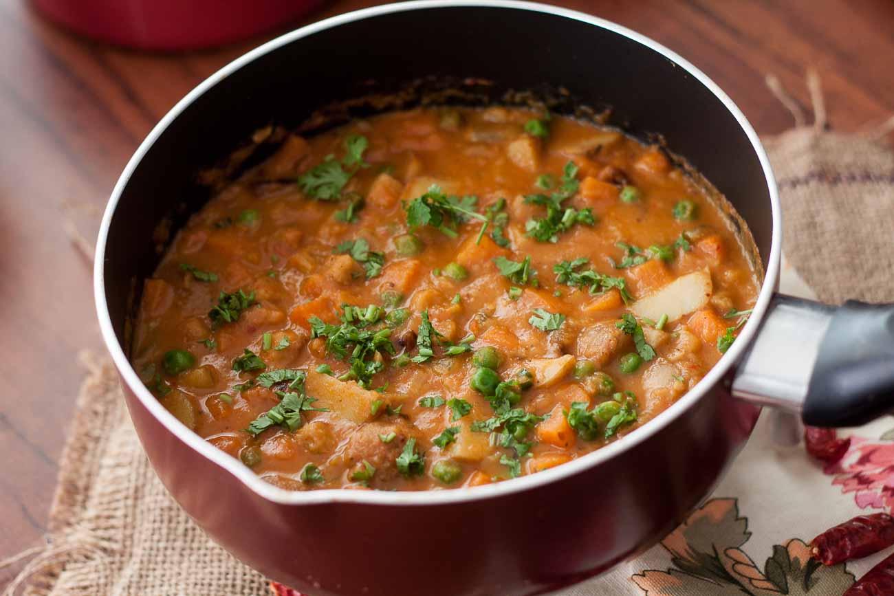 Parsi Style Lagan Sara Istew Recipe - Rich Sweet Assorted Vegetable Curry
