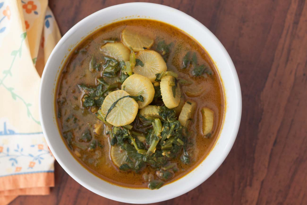 Mooli Palak Sabji Recipe - Radish Spinach Sabzi Mooli Palak Sabji Recipe - Radish Spinach Sabzi