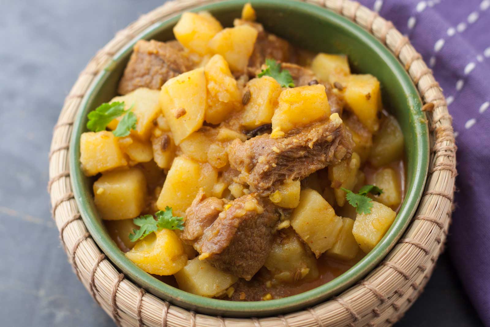 Kashmiri Style Mutton Gogji Syun Recipe - Mutton & Turnip