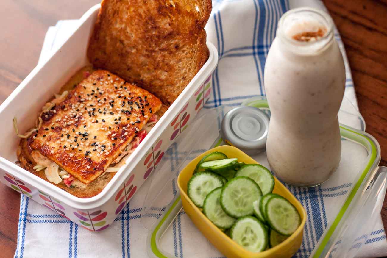 office & kids lunch box - tofu coleslaw sandwich & smoothie by